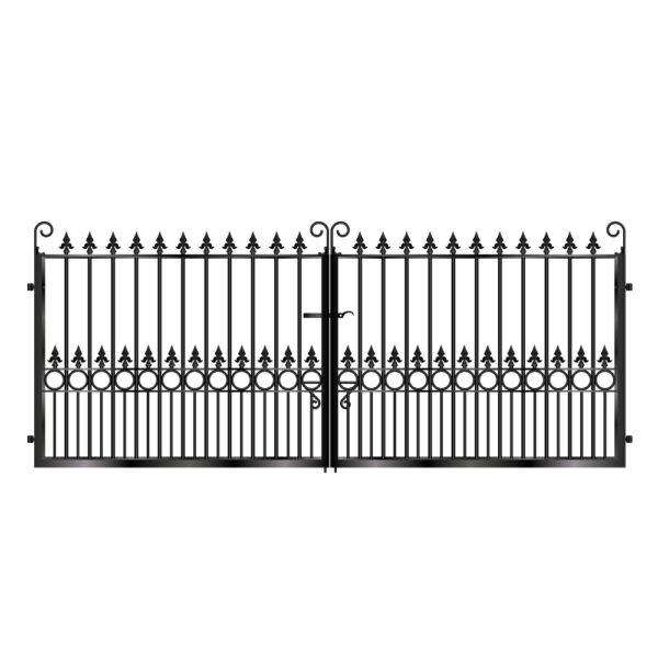 Short-Metal-Driveway-Gate-PMR-tipton_compressed